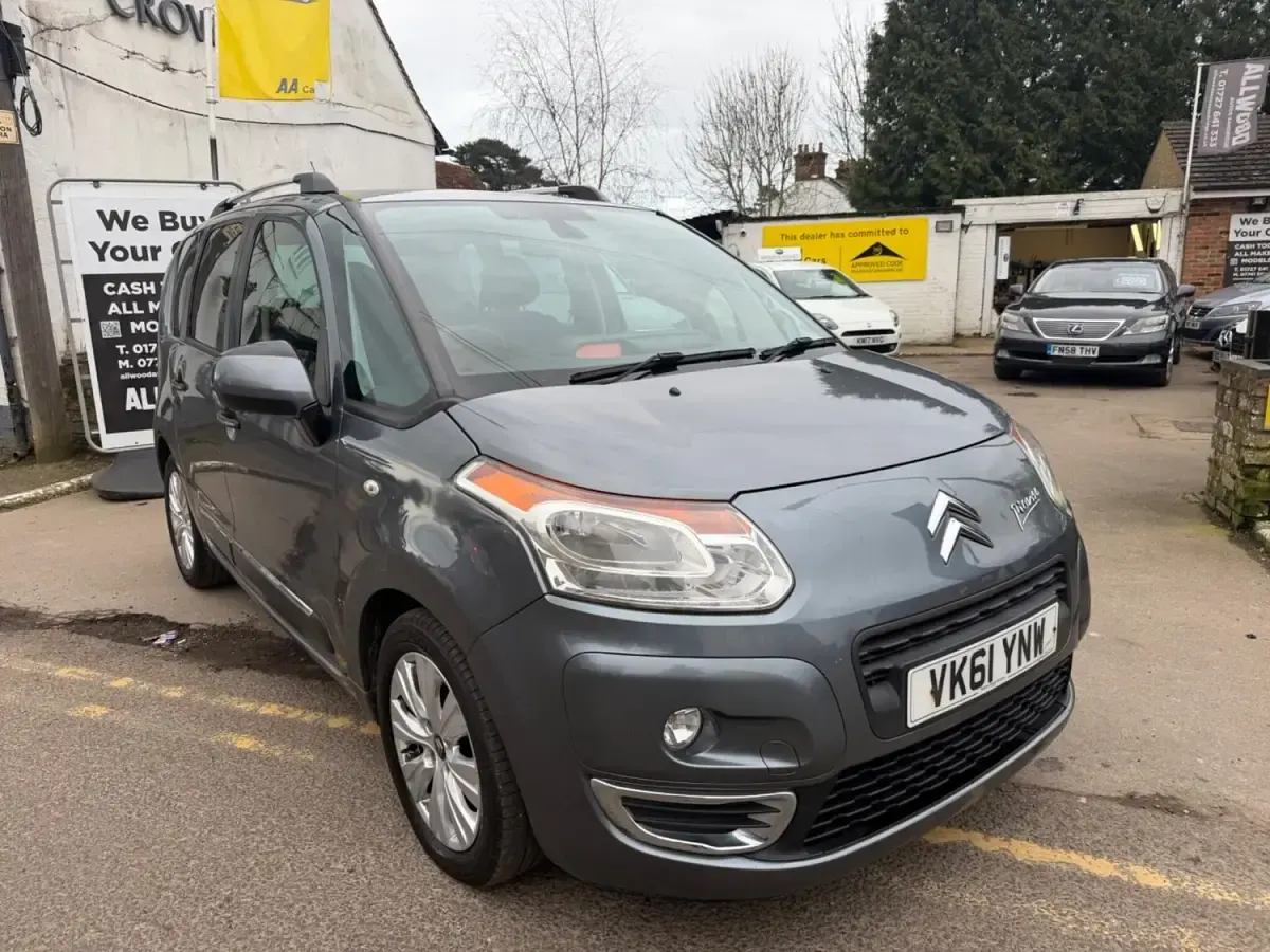 Używany Citroën C3 Picasso Exclusive 90 KM (66 kW) 2011 Szary Minivan