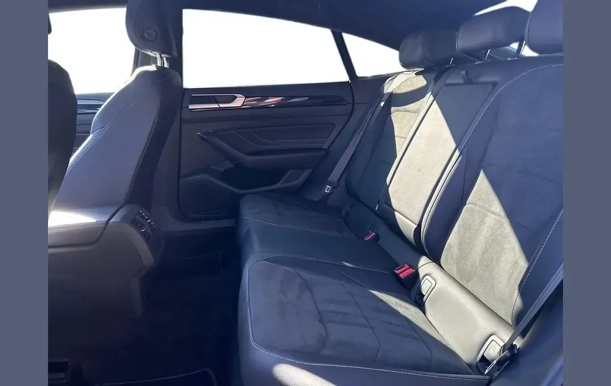 Used VW Arteon R-line 218 HP (160 kW) 2024 Grey Estate