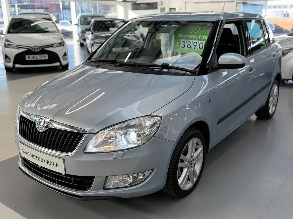 Used Skoda Fabia Elegance 105 HP (77 kW) 2011 Blue Hatchback