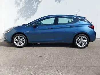 Used Vauxhall Astra SRi 2017 Blue Hatchback