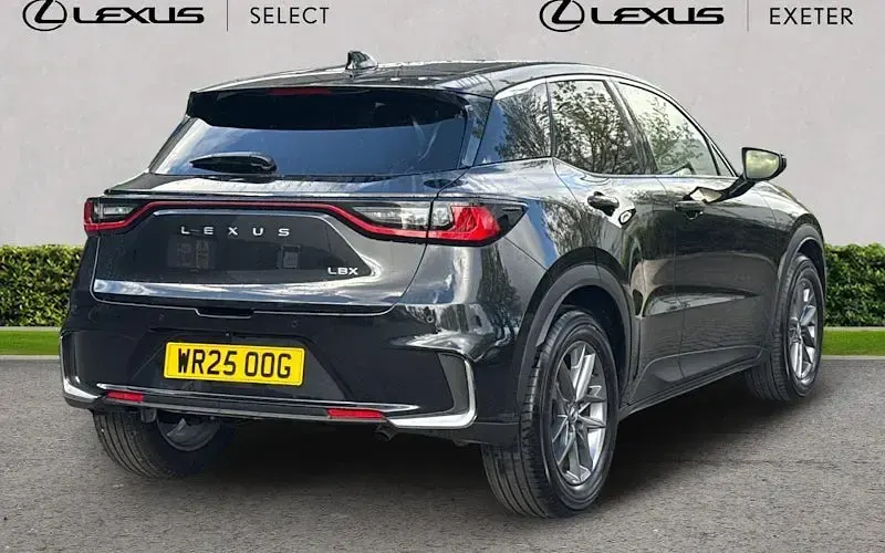 Used Lexus LBX 136 HP (100 kW) 2025 Black SUV