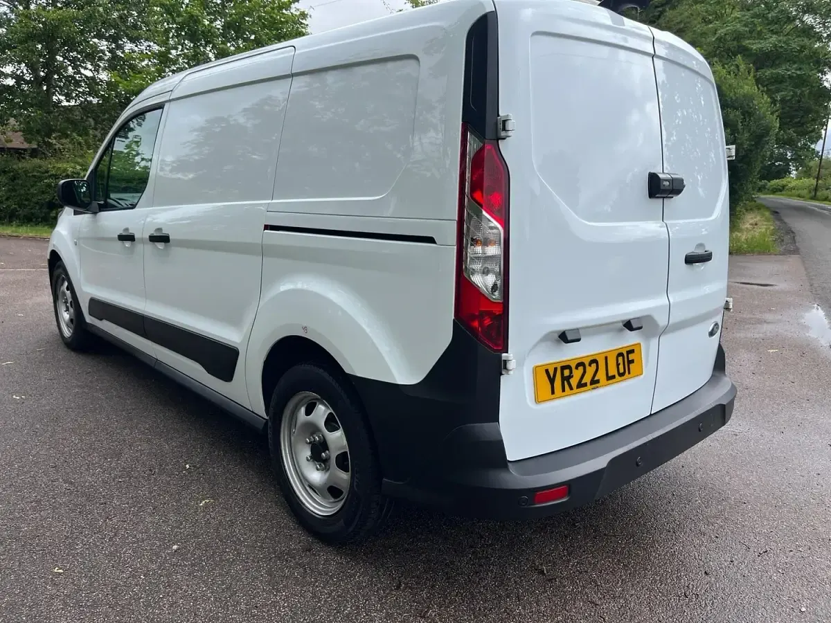 Used Ford Transit Connect 100 HP (73 kW) 2022 White MPV