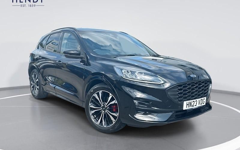 Used 2023 Ford Kuga ST-Line X SUV | £22,599 (Fair price) - Image 1/4