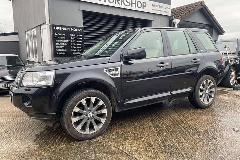 Black Used 2012 Land Rover Freelander 2 HSE SUV | £4,495 (A bit pricey) - Image 1/1