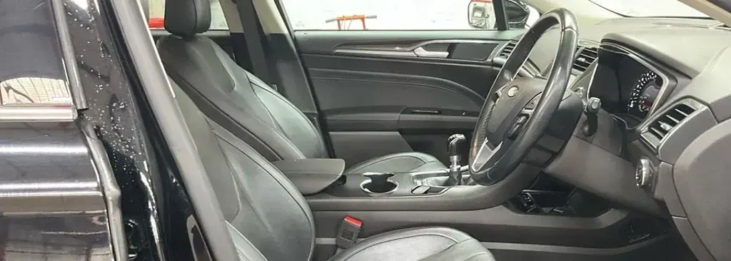 Used Ford Mondeo Titanium 180 HP (132 kW) 2019 Black Hatchback
