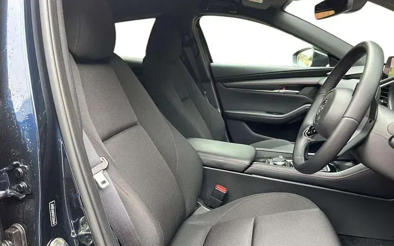 Usado Mazda 3 Homura-Line 140 HP (102 kW) 2026 Citadino