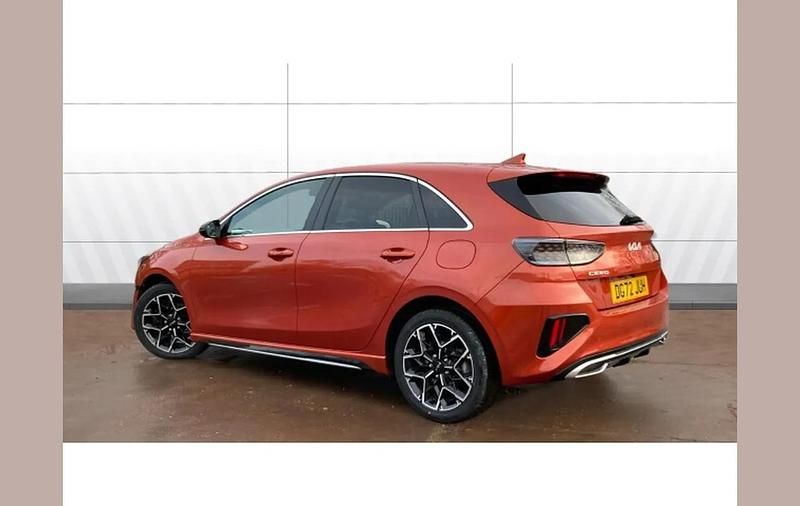 Used Kia Ceed GT-Line 160 HP (117 kW) 2022 Orange Hatchback
