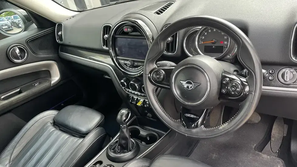 Used Mini Cooper S Countryman Exclusive 221 HP (162 kW) 2019 Black SUV