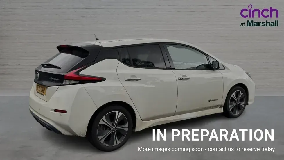 Used Nissan Leaf Tekna 110 kW (150 HP) 2021 White Hatchback