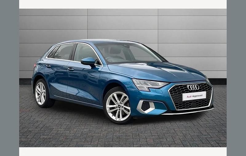 Used Audi A3 Sport 110 HP (80 kW) 2022 Blue Sedan