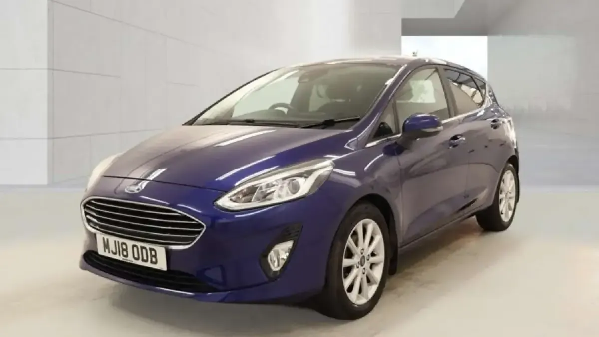 Usado Ford Fiesta Titanium 100 HP (73 kW) 2018 Azul Citadino