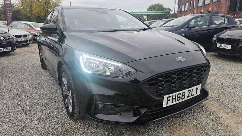 Black Used 2019 Ford Focus ST-Line Hatchback | £5,999 (Good price) - Image 1/4