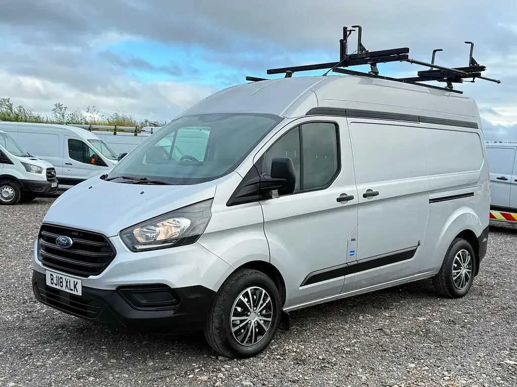 Used Ford Transit Custom 130 HP (95 kW) 2018 Silver Van