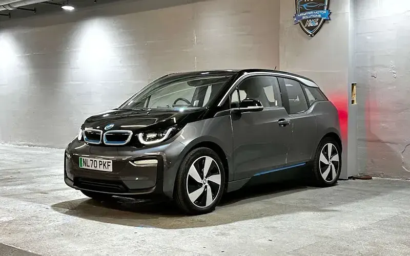 Begagnad BMW i3 125 kW (170 HK) 2022 Halvkombi