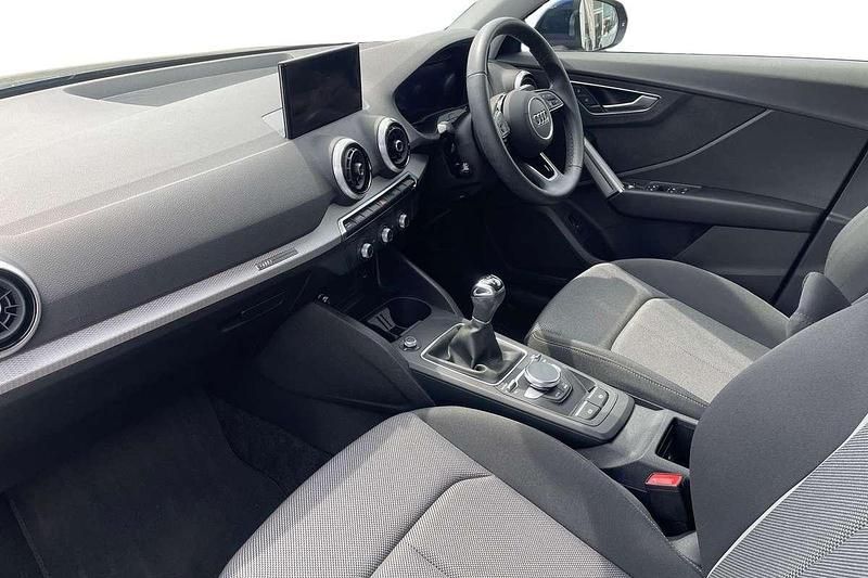 Image 2/3