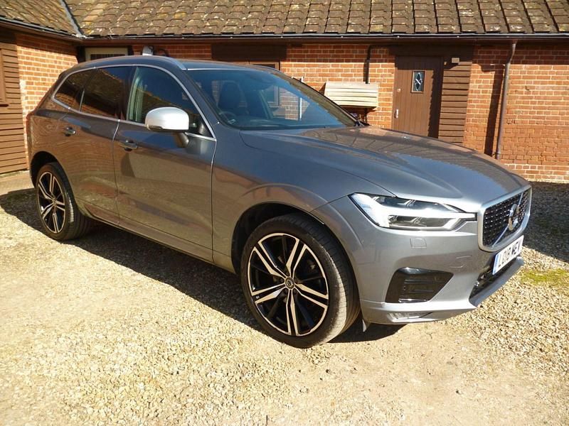 Used Volvo XC60 R-Design 190 HP (139 kW) 2018 Grey SUV