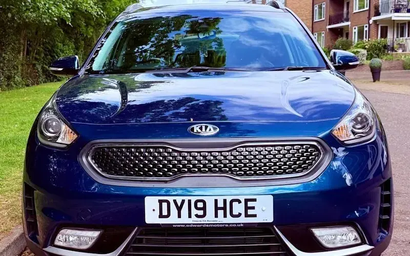 Używany Kia Niro 141 KM (103 kW) 2019 Niebieski SUV