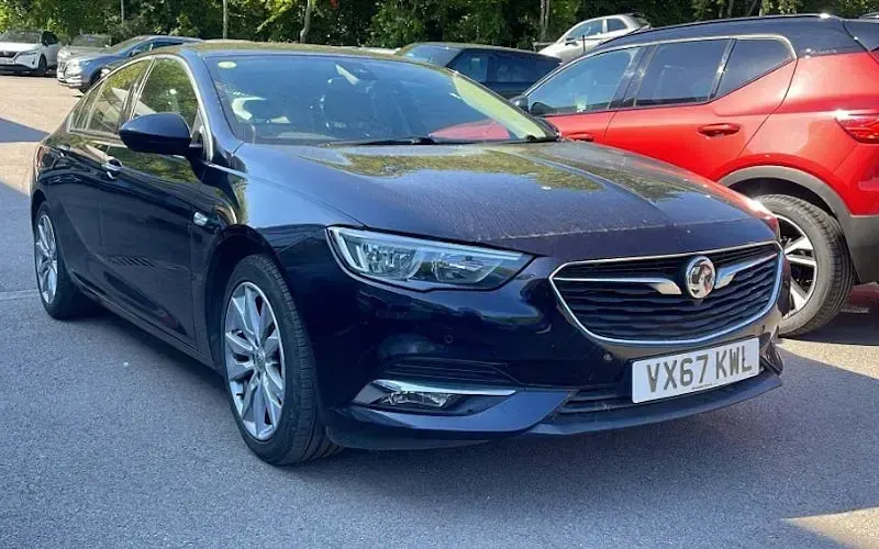 Second-hand Vauxhall Insignia Sport 170 CP (125 kW) 2020 Hatchback