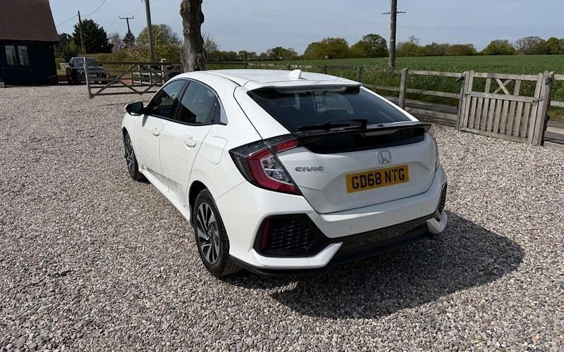 Used Honda Civic SE 126 HP (92 kW) 2022 Hatchback