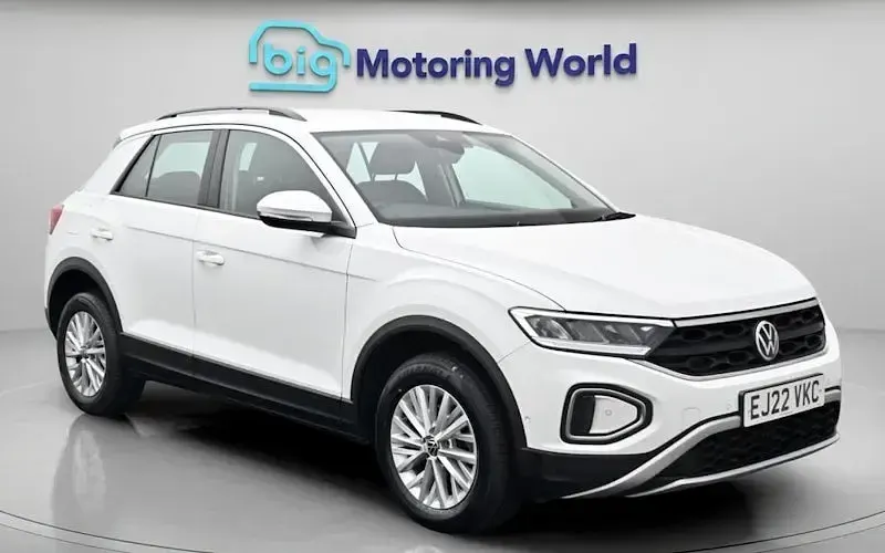 Used VW T-Roc Life 110 HP (80 kW) 2022 SUV
