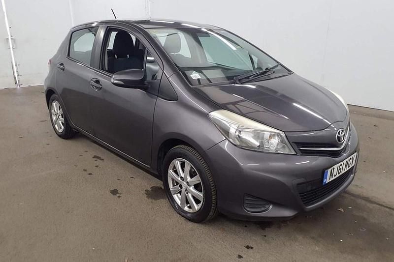 Used Toyota Yaris 2011 Grey Hatchback
