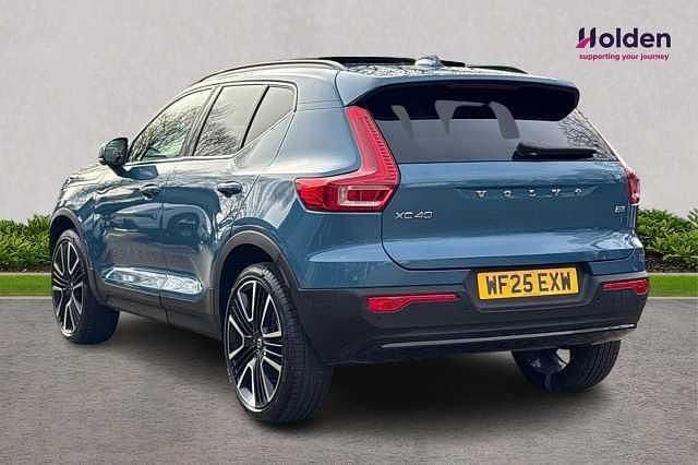 Used Volvo XC40 Ultra 161 HP (118 kW) 2025 Blue SUV