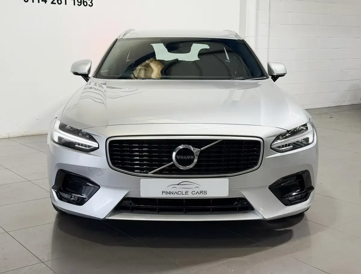 Used Volvo V90 R-Design 2018 Silver Estate