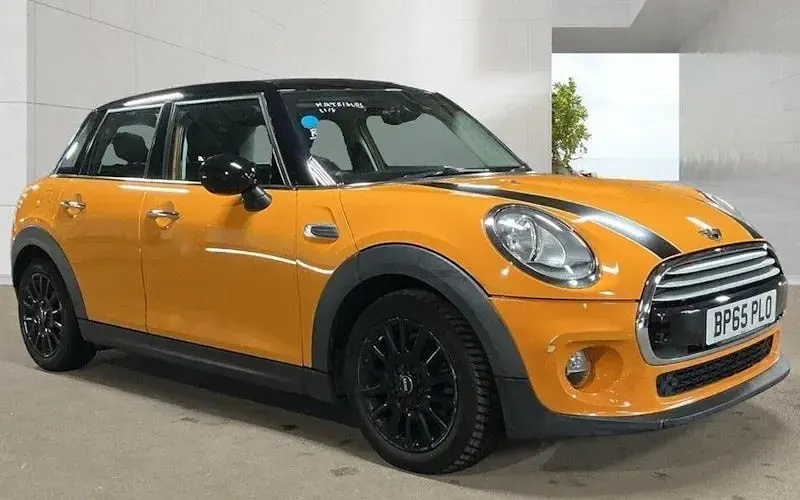 Used Mini Cooper D Hatch 116 HP (85 kW) 2017 Hatchback