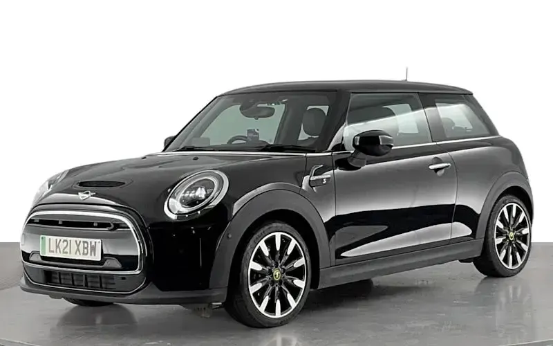 Used Mini Cooper Level 3 135 kW (184 HP) 2023 Hatchback