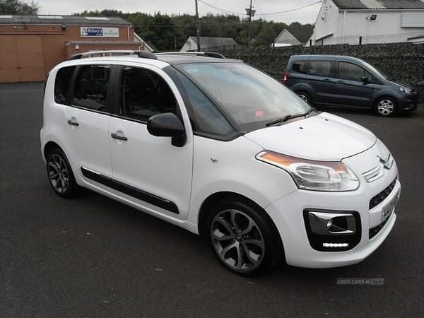 Used Citroën C3 Picasso Platinum 110 HP (80 kW) 2017 White MPV