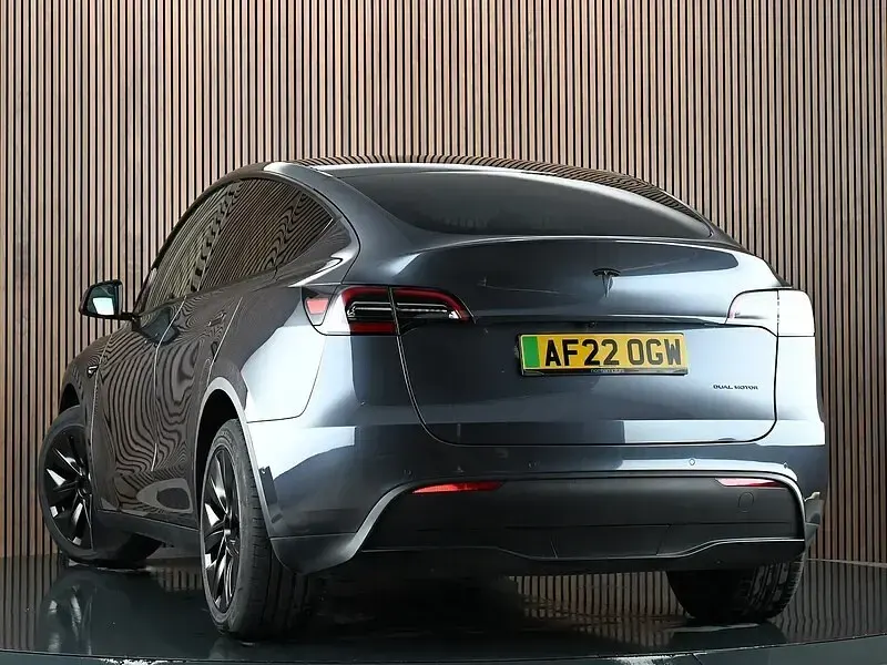 Used Tesla Model Y Long Range AWD 378 kW (514 HP) 2022 Grey SUV