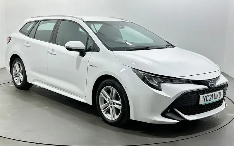 Usado Toyota Corolla 122 HP (89 kW) 2021 Branco Carrinha