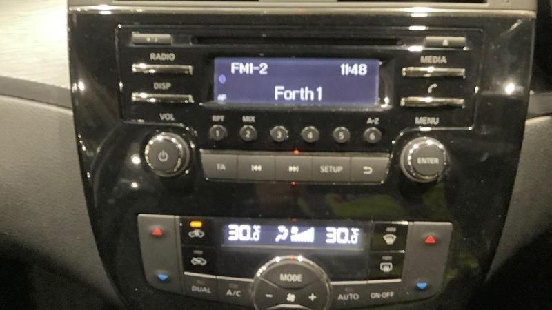 Used Nissan Pulsar Acenta 2015 White Hatchback