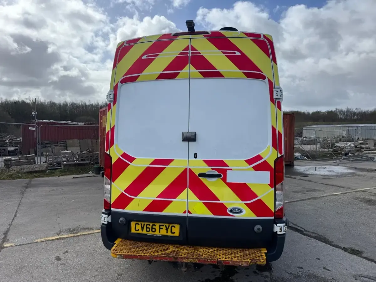 Used Ford Transit 155 HP (114 kW) 2016 White Van