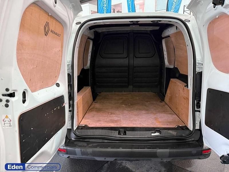 Used Renault Kangoo 2024 White MPV