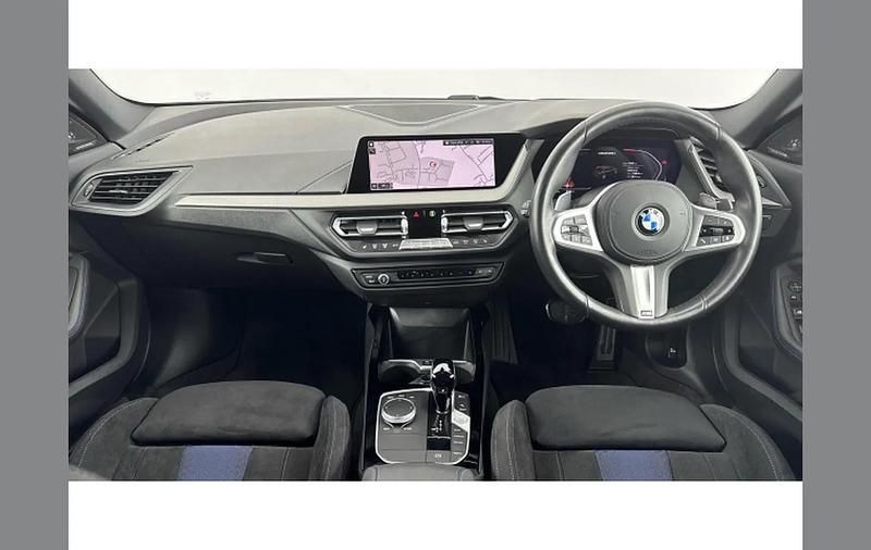 Used BMW M235 Comfort Edition 301 HP (221 kW) 2022 White Coupe