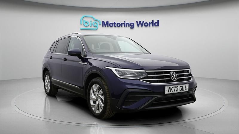 Usado VW Tiguan S 148 HP (108 kW) 2022 Azul SUV