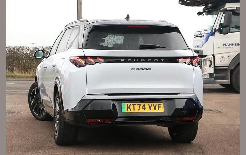 Used Peugeot 5008 GTi 156 kW (213 HP) 2025 White SUV