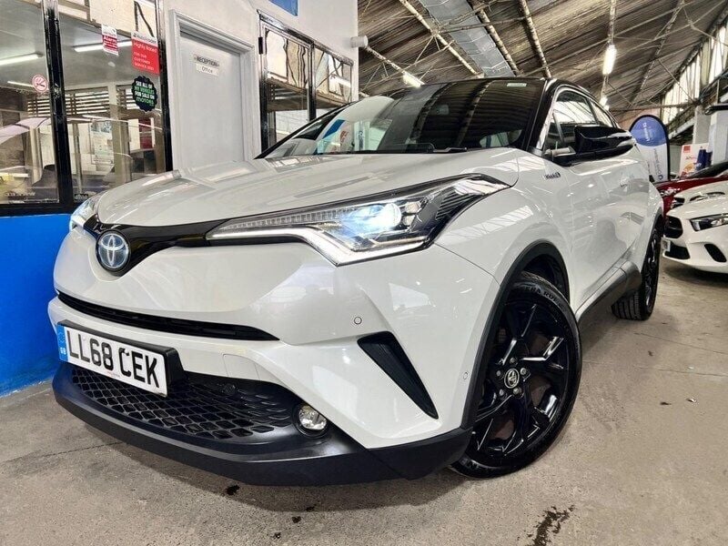 White Used 2018 Toyota C-HR SUV | £16,750 (Fair price) - Image 1/3