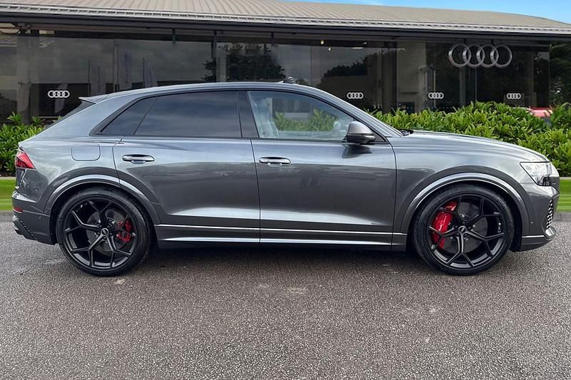 New Audi RS Q8 Performance 631 HP (464 kW) 2025 Grey SUV