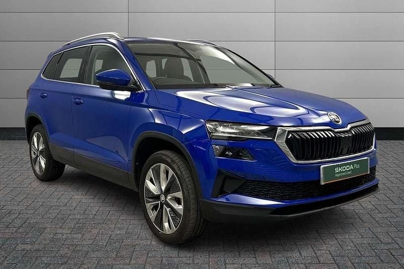 Energy blue Used 2023 Skoda Karoq SE L SUV | £23,000 (Fair price) - Image 1/4