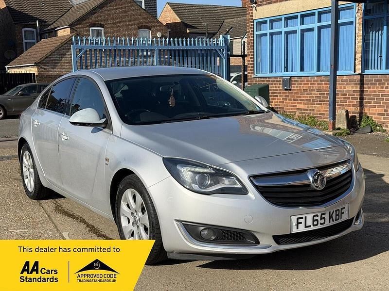 Used Vauxhall Insignia SRi 2015 Silver Hatchback