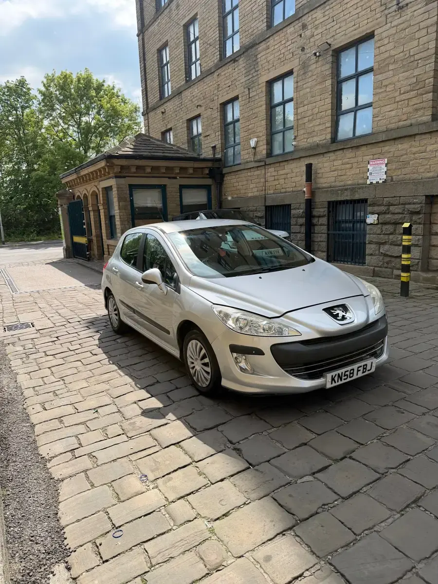 Second-hand Peugeot 308 S 2008 Argintiu Hatchback