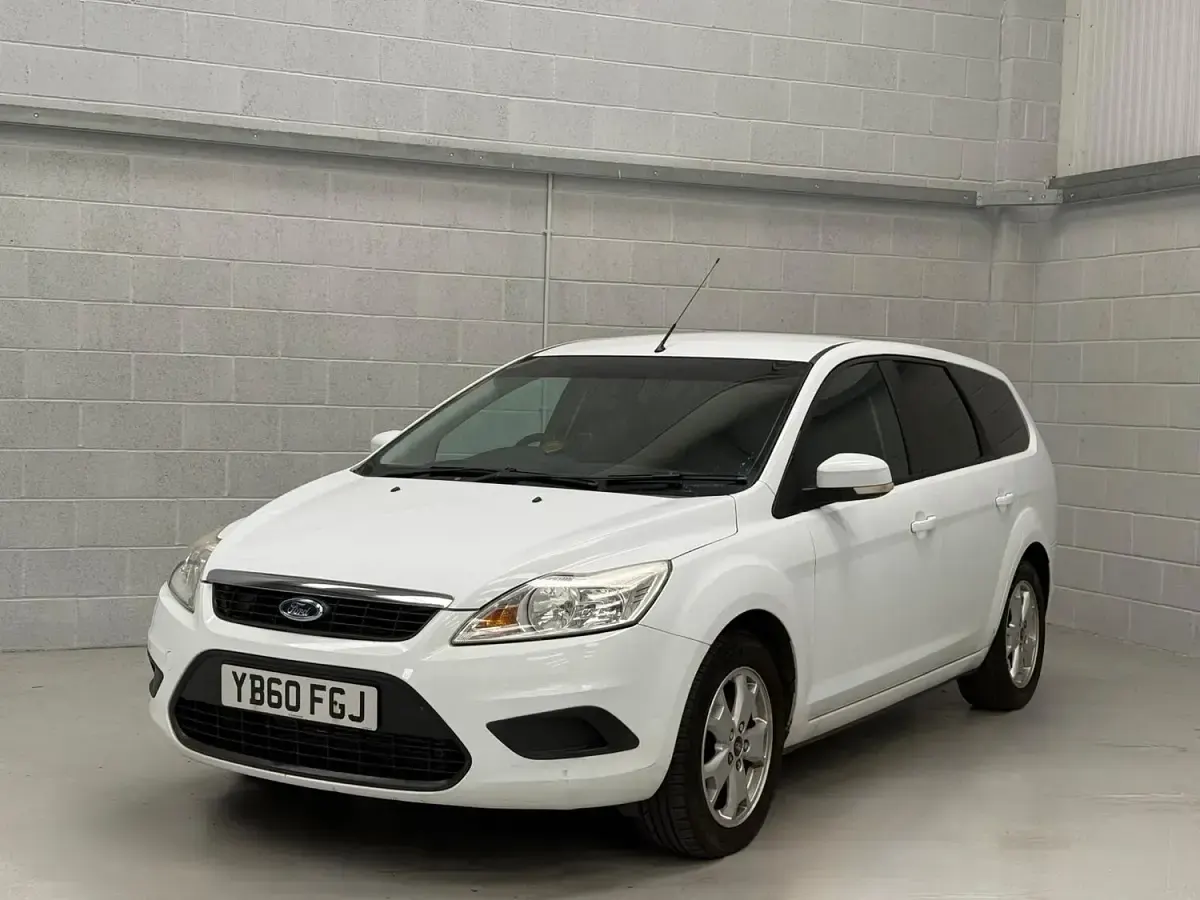 Used Ford Focus Style 2011 White Estate