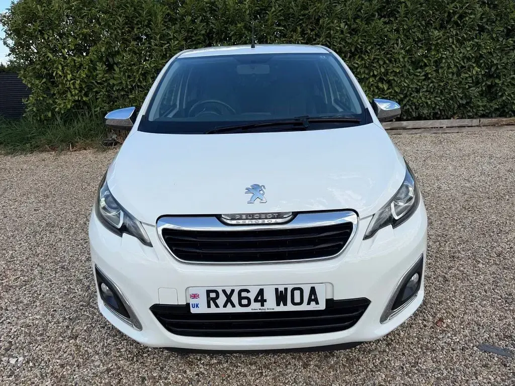 Used Peugeot 108 82 HP (60 kW) 2014 White Hatchback
