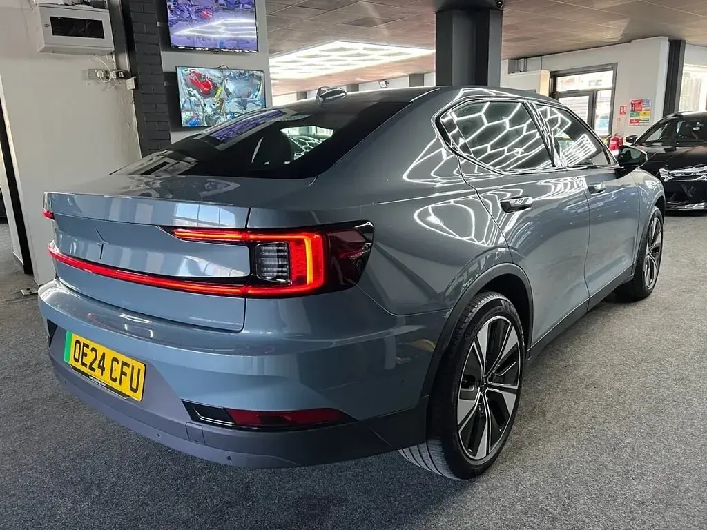 Usado Polestar 2 309 kW (421 HP) 2024 Cinzento Citadino