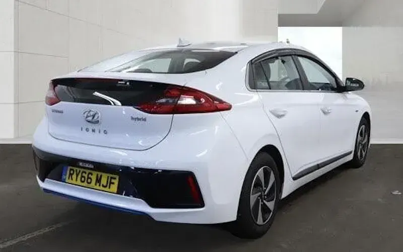 Used Hyundai Ioniq Premium SE 141 HP (103 kW) 2019 Hatchback