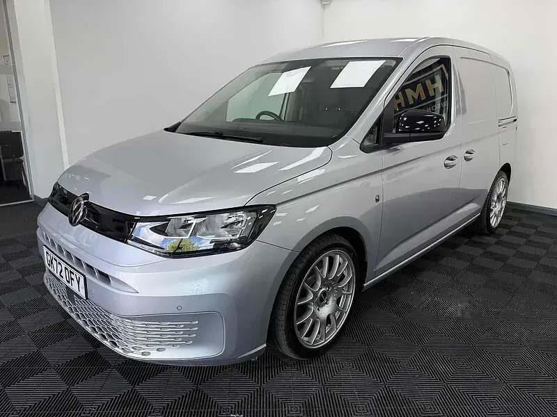 Used VW Caddy Pro 122 HP (89 kW) 2022 Silver MPV