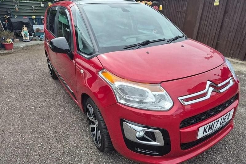 Red Used 2017 Citroën C3 Picasso Platinum MPV | £4,895 (Good price) - Image 1/1
