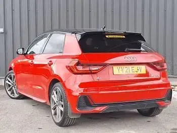Used Audi A1 Advanced 110 HP (80 kW) 2021 Red SUV